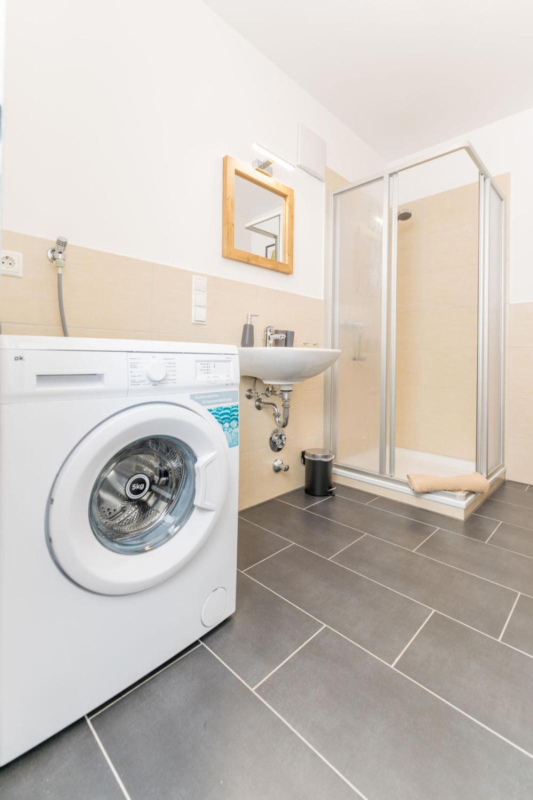 Modernes Apartment Mit Privatem Stellplatz Wenige Minuten Von Der Innenstadt & Mosel Кобленц Экстерьер фото
